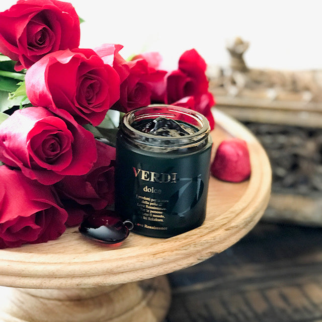 Secret Use of Dolce ②: Scalp Massage for a Total Beauty Boost